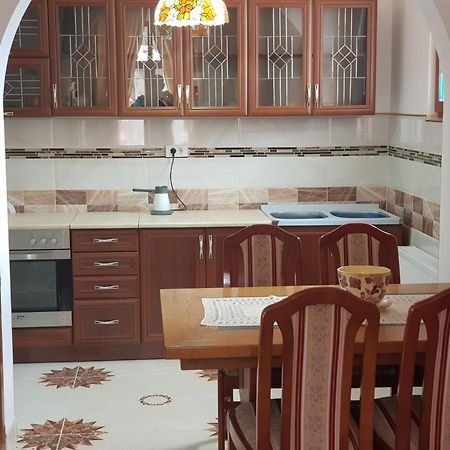 Knez Apartmani Senje Habitación foto
